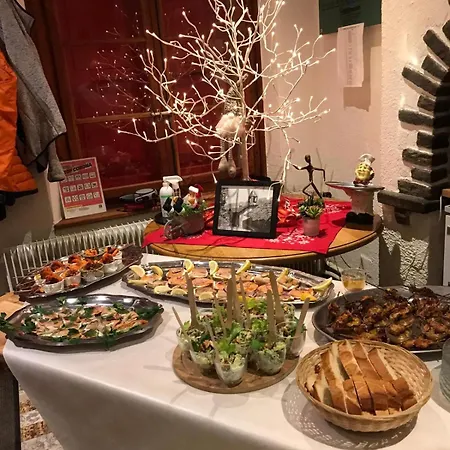 Мини-отель Restaurant Les Aiguilles Rouges *