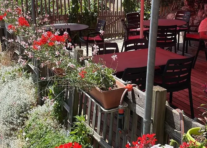 Restaurant Les Aiguilles Rouges Inn Hérémence