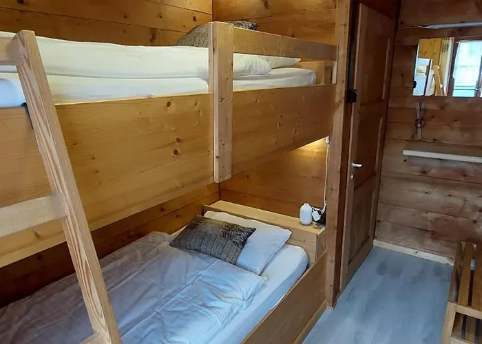 Restaurant Les Aiguilles Rouges Inn *