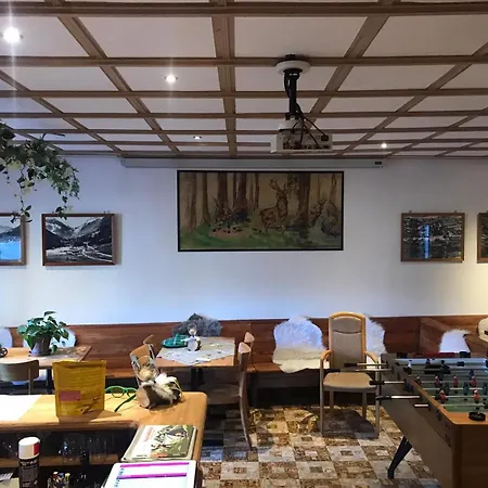 Restaurant Les Aiguilles Rouges 宾馆