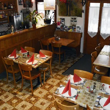 Restaurant Les Aiguilles Rouges Mini-hôtel